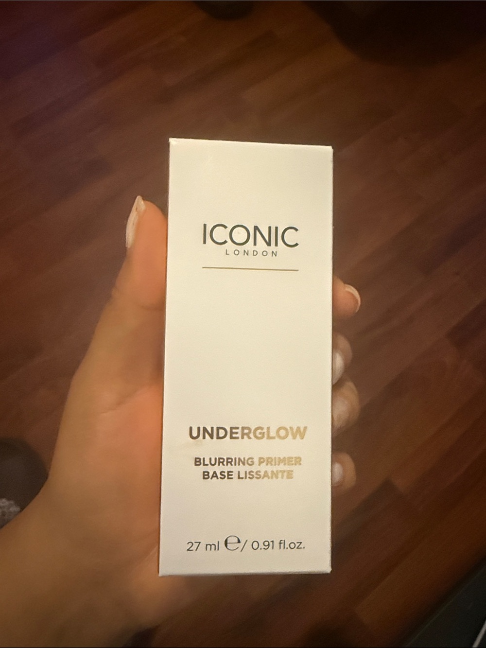 ICONIC London Underglow Blurring Primer - White and Gold Accents